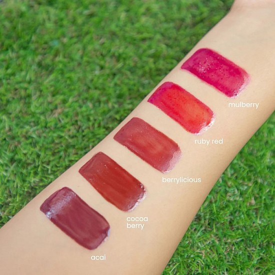 Tečni Ruž za Usne Berry Juicy Vinyl Lip Lacquer Chocolate Covered | RUDE COSMETICS | Ecobeauty