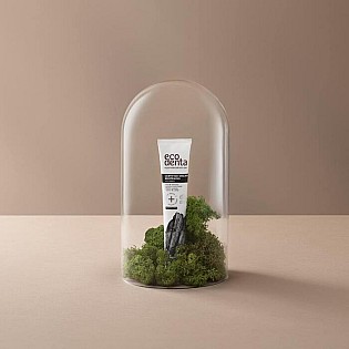 Crna pasta za zube sa ukusom voća džungle Ecodenta 75 ml