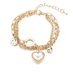 Narukvica sa privescima u obliku srca Narukvica sa privescima u obliku srca