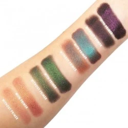 Uljani prajmer za senke za oči  Uljani prajmer za senke za oči