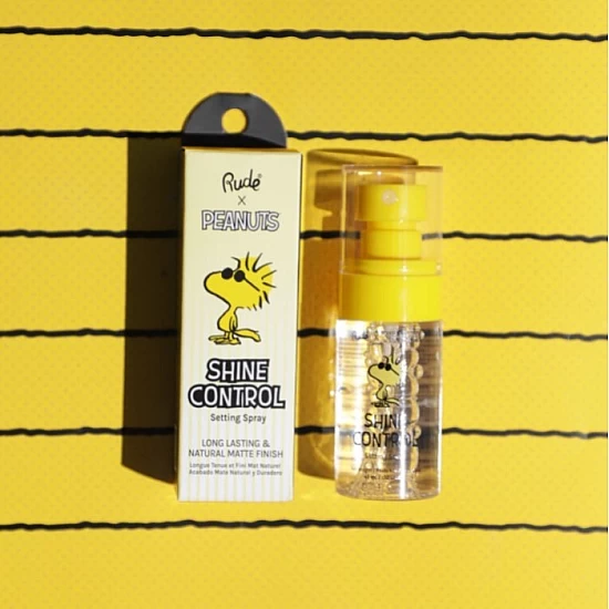 Sprej za matiranje kože Peanuts 45 ml 810079384747 ⏐ RUDE COSMETICS ⏐ Ecobeauty