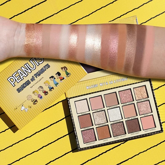 Paleta senki za oči Shades of Peanuts 18 g WARM TONED 810079384686 ⏐ RUDE COSMETICS ⏐ Ecobeauty Paleta senki za oči Shades of Peanuts 18 g WARM TONED 810079384686 ⏐ RUDE COSMETICS ⏐ Ecobeauty
