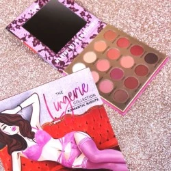 Paleta mat senki za oči LINGERIE COLLECTION - Romantic Night 