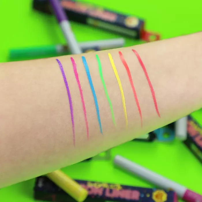 Ajlajner u boji Chupa Chups Splash Sugar Stix Neon Liner Blue Raspberry 3ml 810079384372| Rude Cosmetics | Ecobeauty online