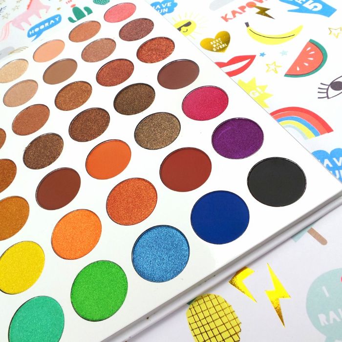 Paleta senki za oči Twinkle in Her Eyeshadows | RUDE COSMETICS | Ecobeauty