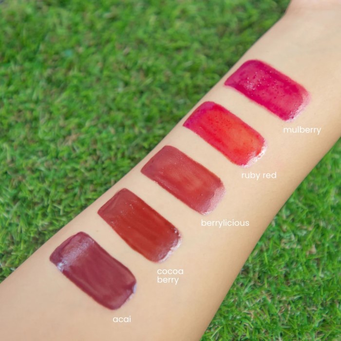 Tečni Ruž za Usne Berry Juicy Vinyl Lip Lacquer Ruby Red